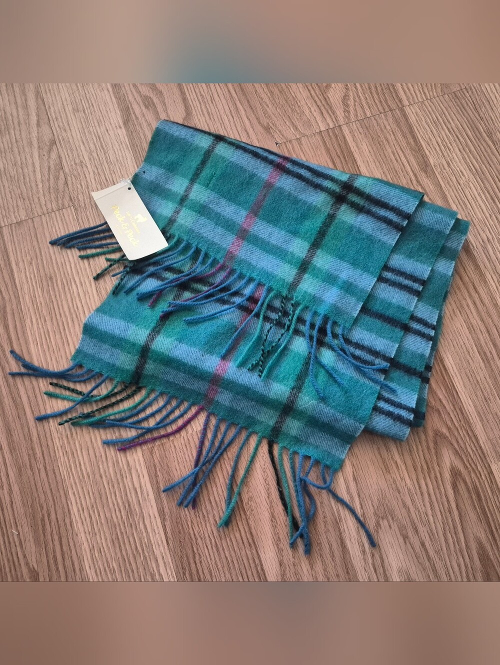 Peck & Peck Plaid Cashmere Scarf  100% Cashmere